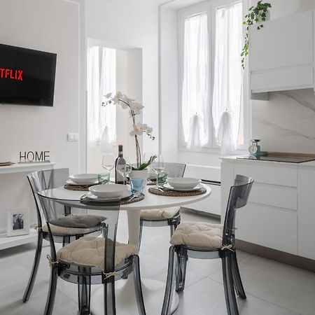 Via Ponte Alle Mosse, 19 - Florence Charming Apartments - A Chic, Newly Renovated Apartment Near Tram Leopolda, A Few Min From Downtown Εξωτερικό φωτογραφία